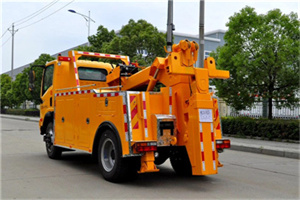 北碚高速路拖车费